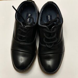 Classic Cap Toe Oxford Dress Shoes for Kids